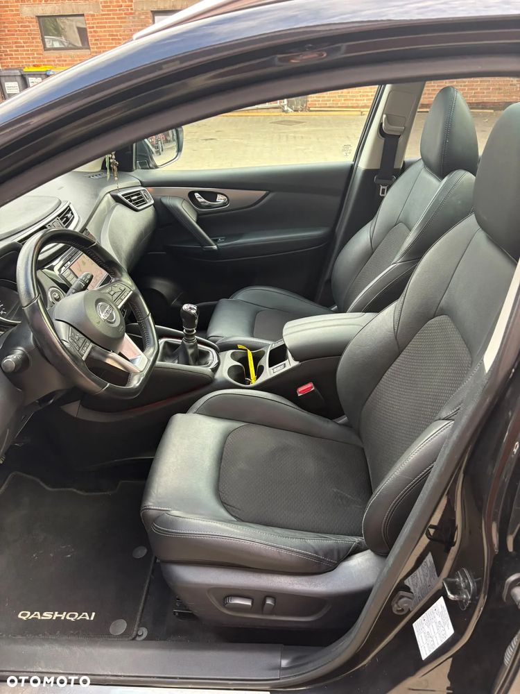 Nissan Qashqai 1.3 DIG-T Tekna+ - 11