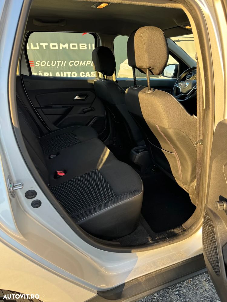 Dacia Duster SCe 115 2WD Essential - 9
