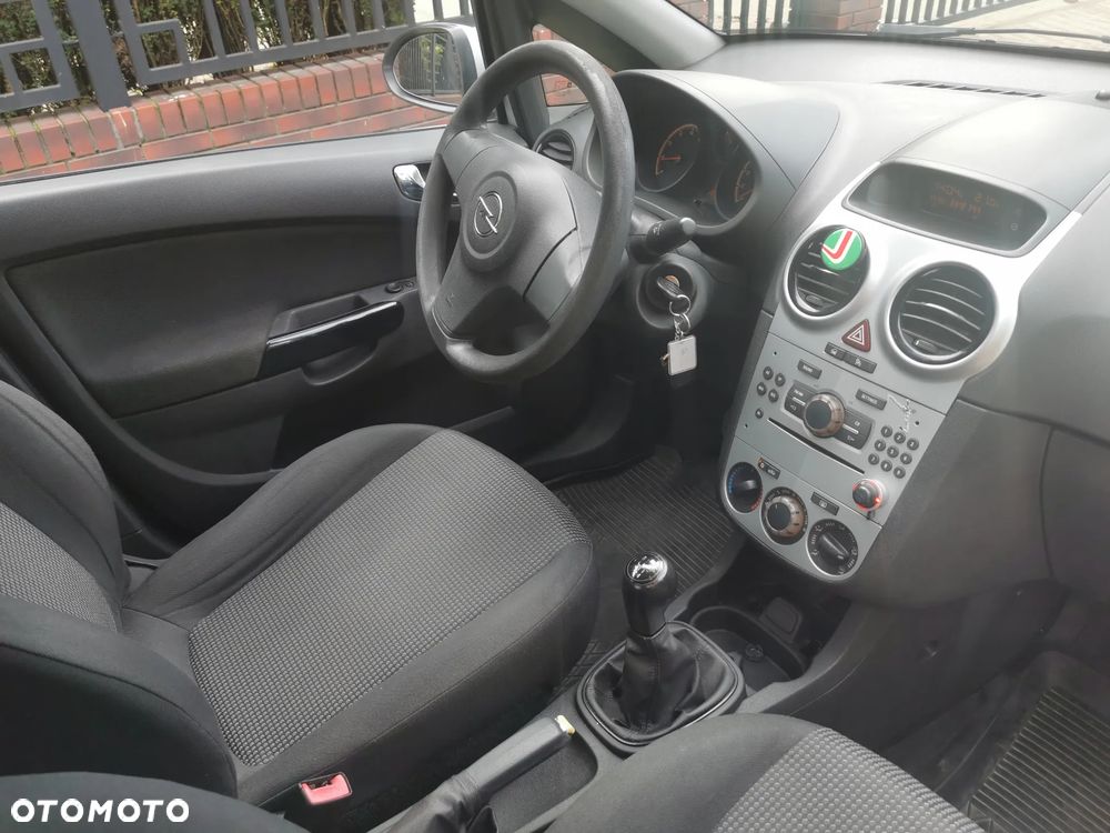 Opel Corsa 1.2 16V Enjoy - 6