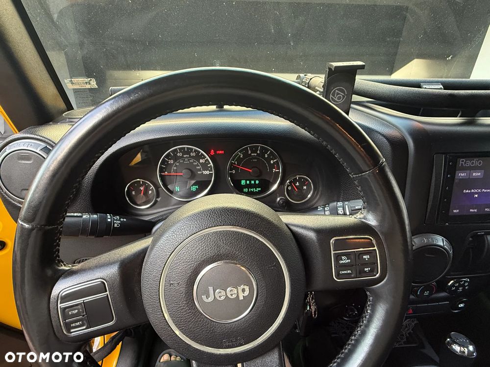 Jeep Wrangler - 8
