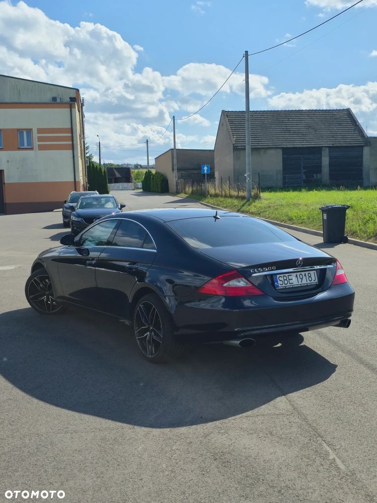 Mercedes-Benz CLS 500 - 2