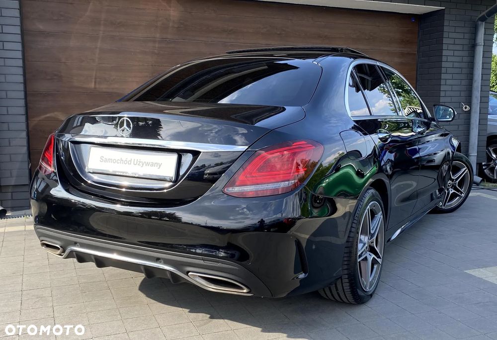 Mercedes-Benz Klasa C 200 4Matic 9G-TRONIC - 11
