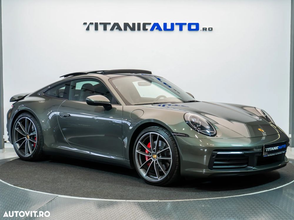 Porsche 911 Carrera 4S - 2