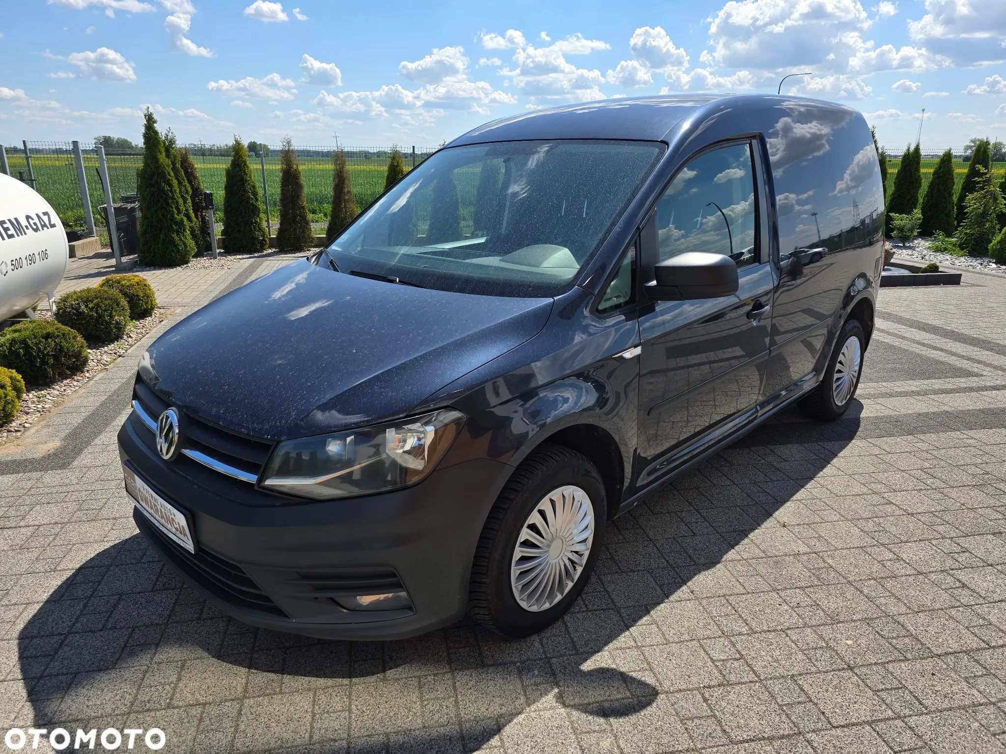 Volkswagen Caddy - 1
