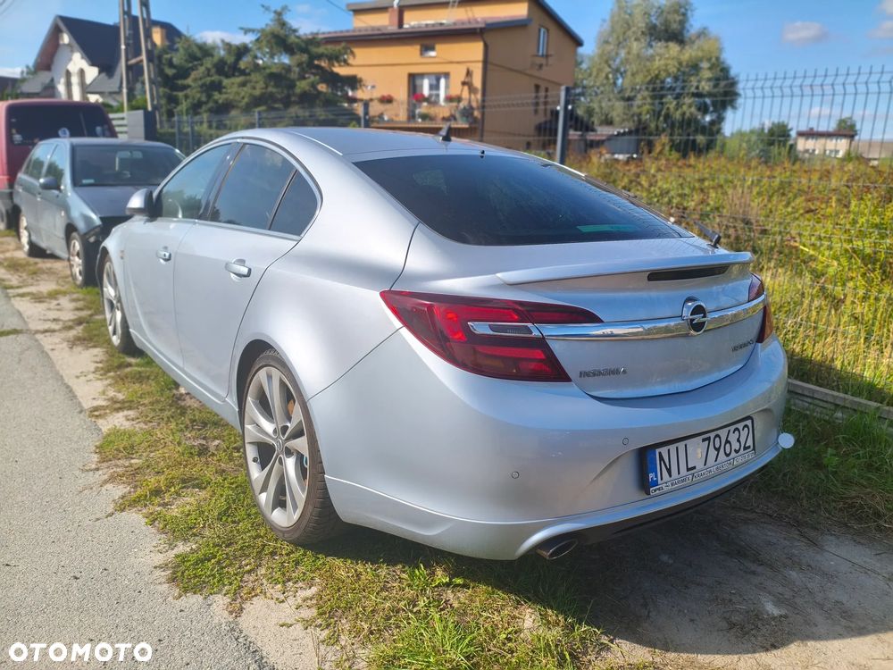 Opel Insignia 2.0 T Cosmo 4x4 - 2