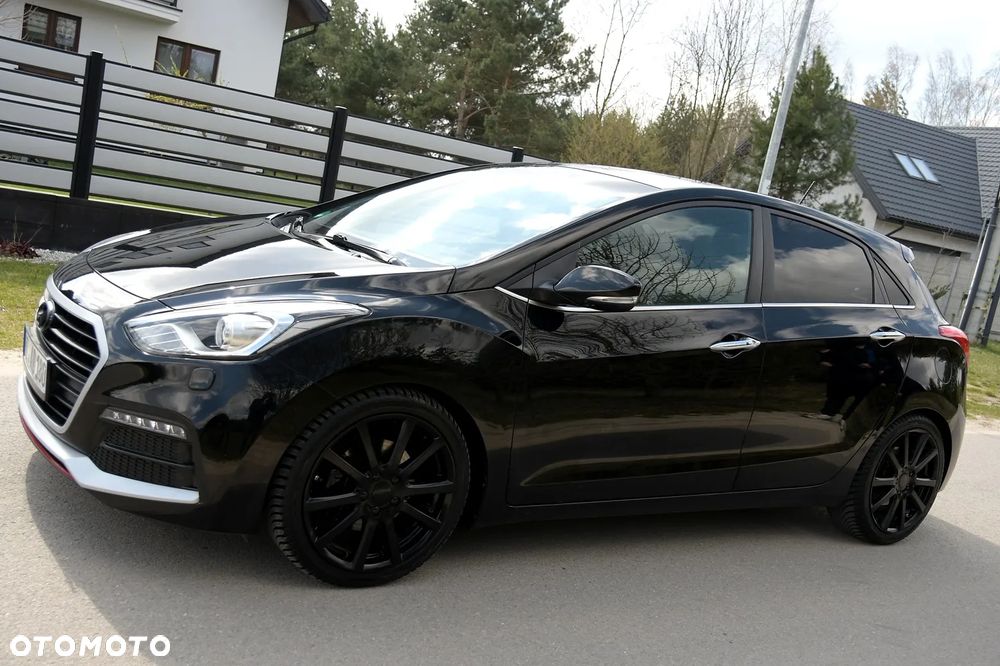 Hyundai i30 1.6 T GDI Turbo - 9