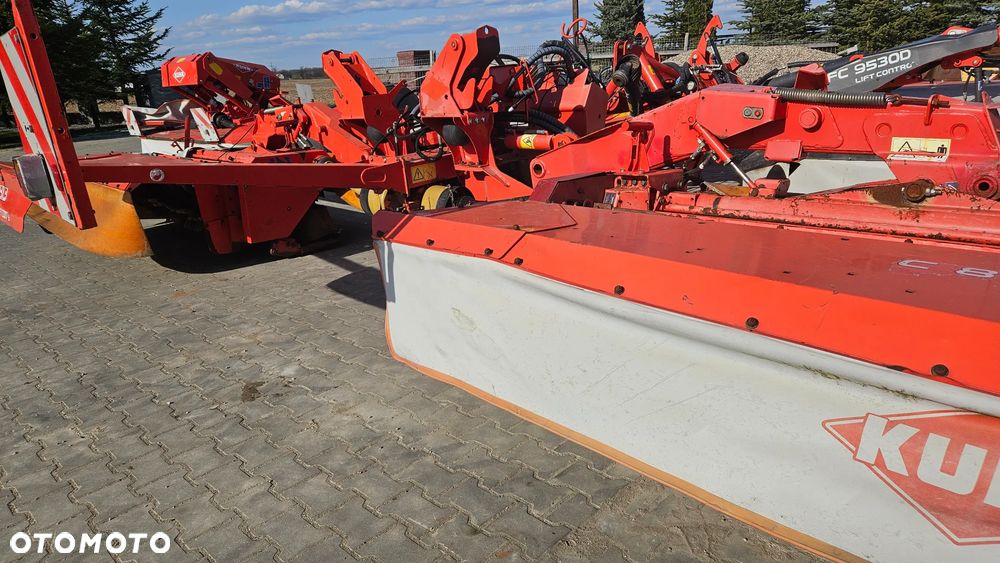 SaMasz KDD 861 S+T Kosiarka Dyskowa Motyl z taśmami  w Zestawie z Czołową kosiarką KDF 340 S - 4