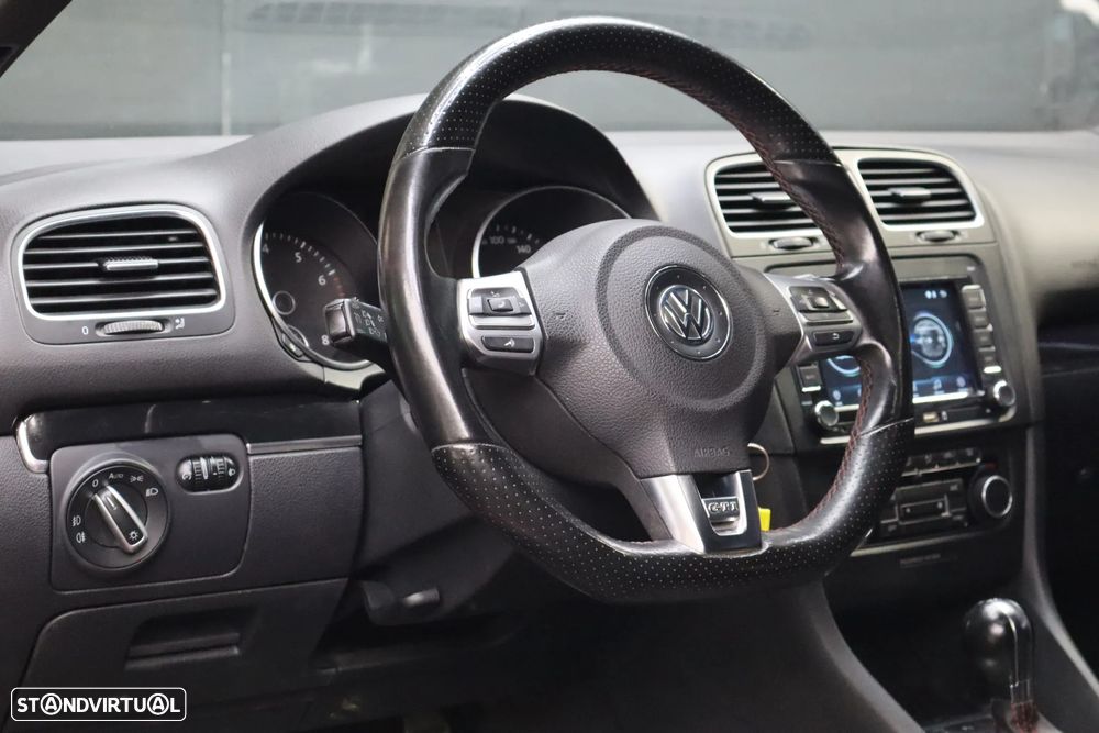 VW Golf - 29