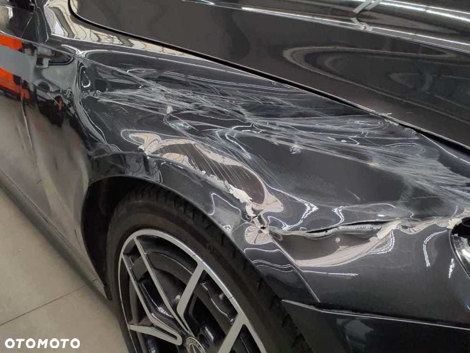 Mercedes-Benz Klasa E 220 d 4Matic 9G-TRONIC AMG Line - 16