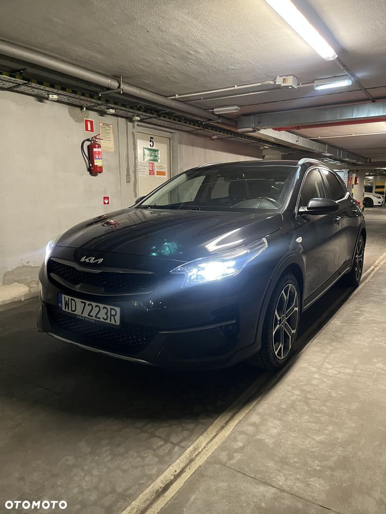 Kia XCeed 1.5 T-GDI M - 2