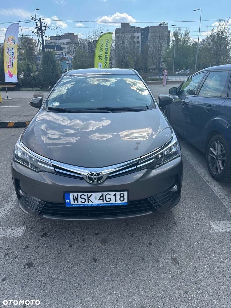 Toyota Corolla 1.6 Comfort - 1