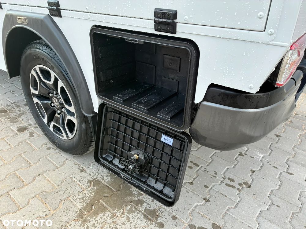 Toyota Hilux 2.4 D-4D Single Cab DLX 4x4 - 8