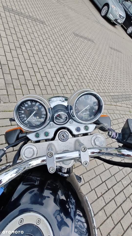 Suzuki GSX - 15