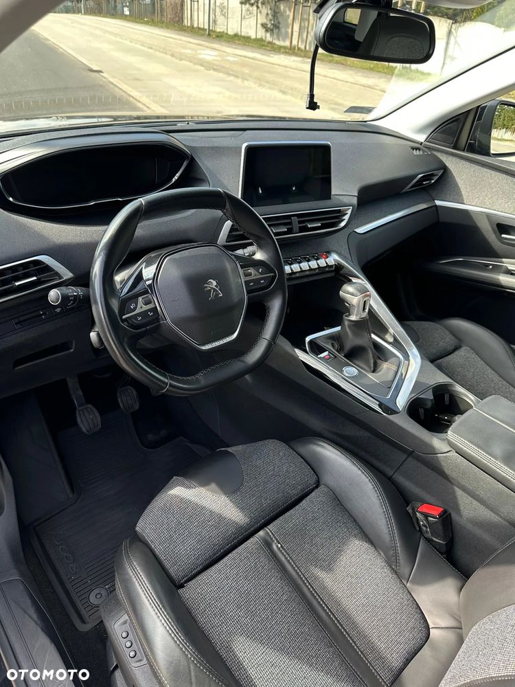 Peugeot 3008 - 3