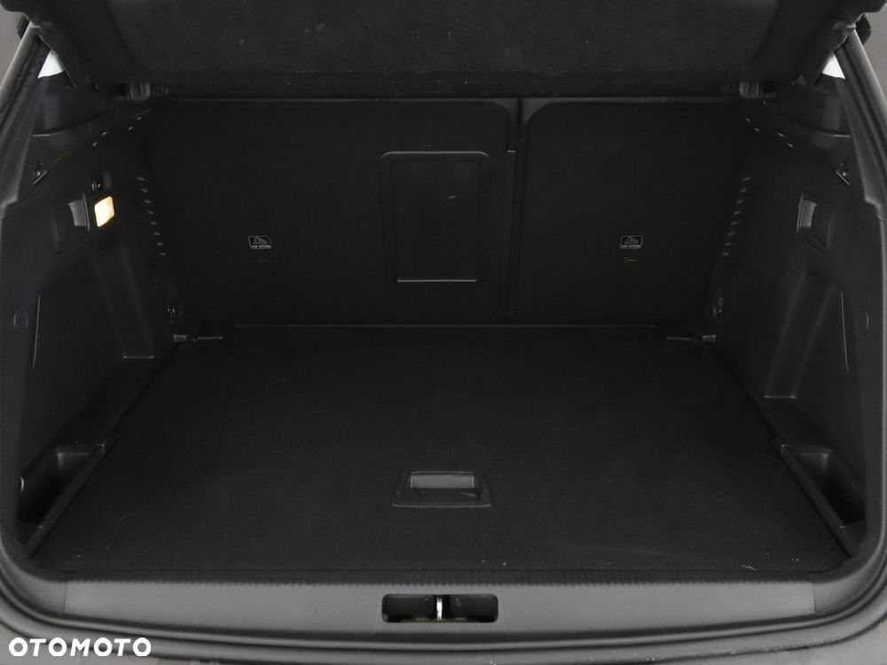 Peugeot 3008 PureTech 130 Stop & Start GPF EAT8 Allure - 21