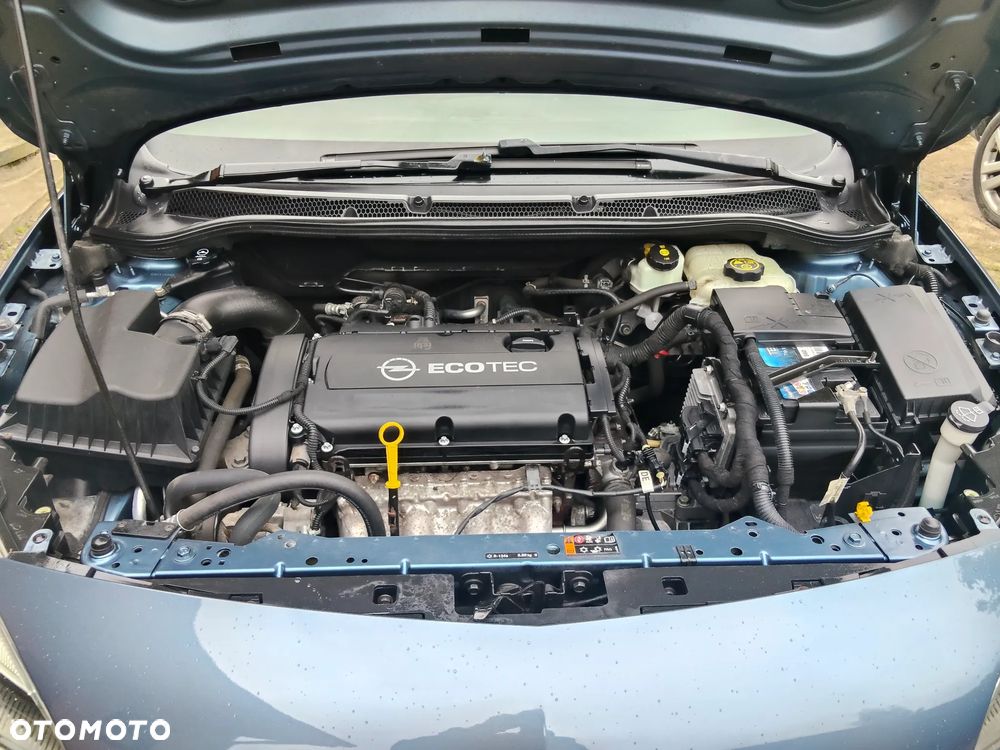 Opel Astra 1.6 ENERGY - 36