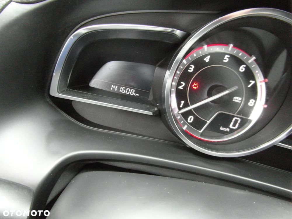 Mazda 3 SKYACTIV-G 120 Urban Limited - 24