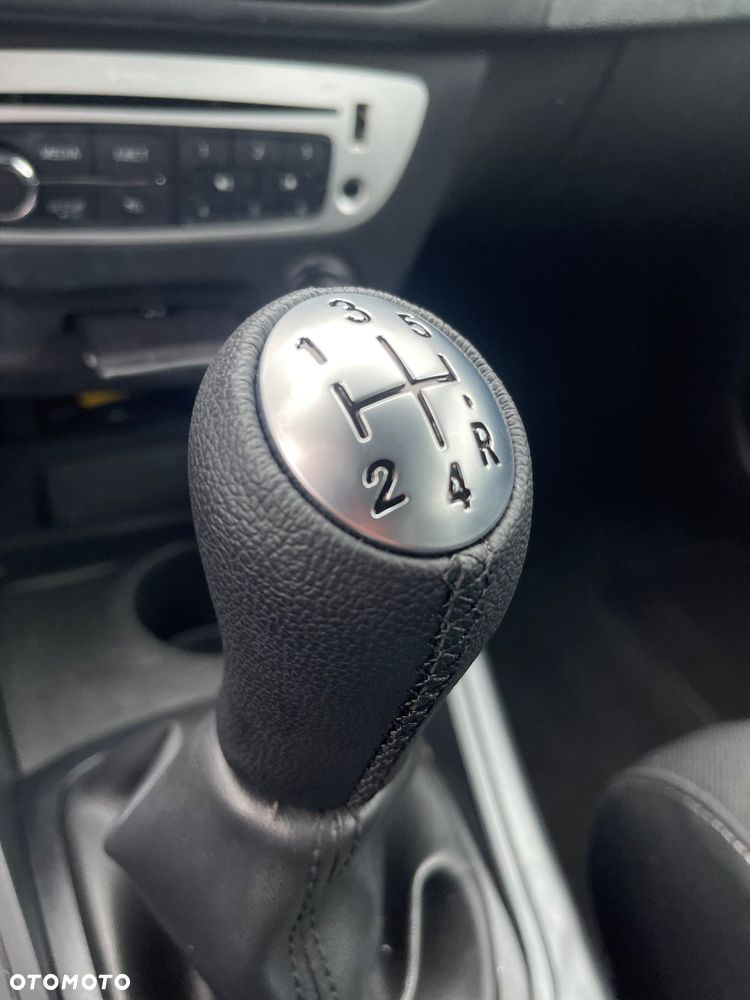 Renault Megane 1.6 16V Generation - 23