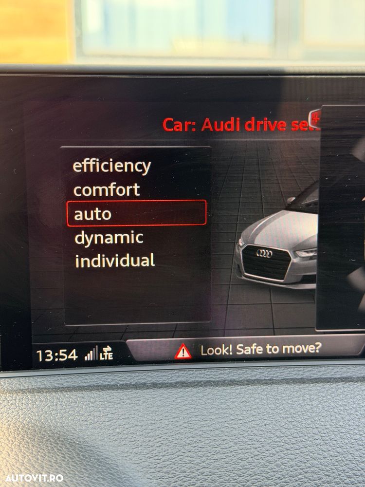 Audi A3 2.0 TDI S tronic Sport - 13