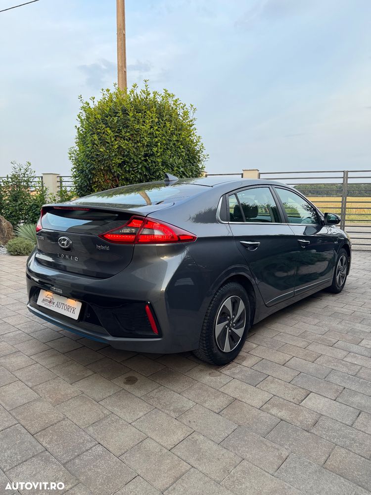 Hyundai IONIQ - 6