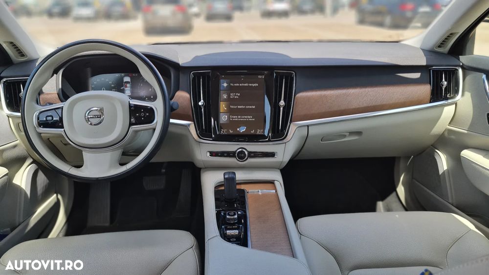 Volvo S90 - 34