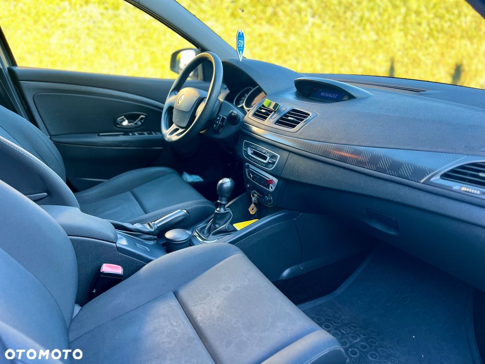Renault Megane 1.6 16V Exception - 12