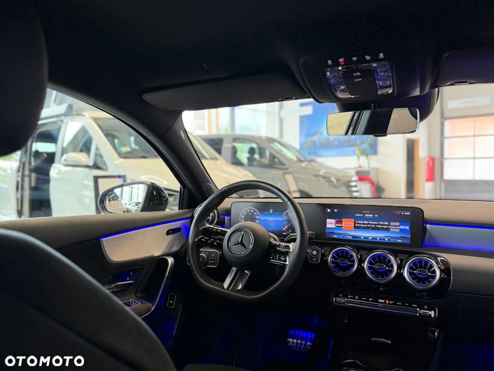 Mercedes-Benz Klasa A 200 AMG Line 7G-DCT - 5