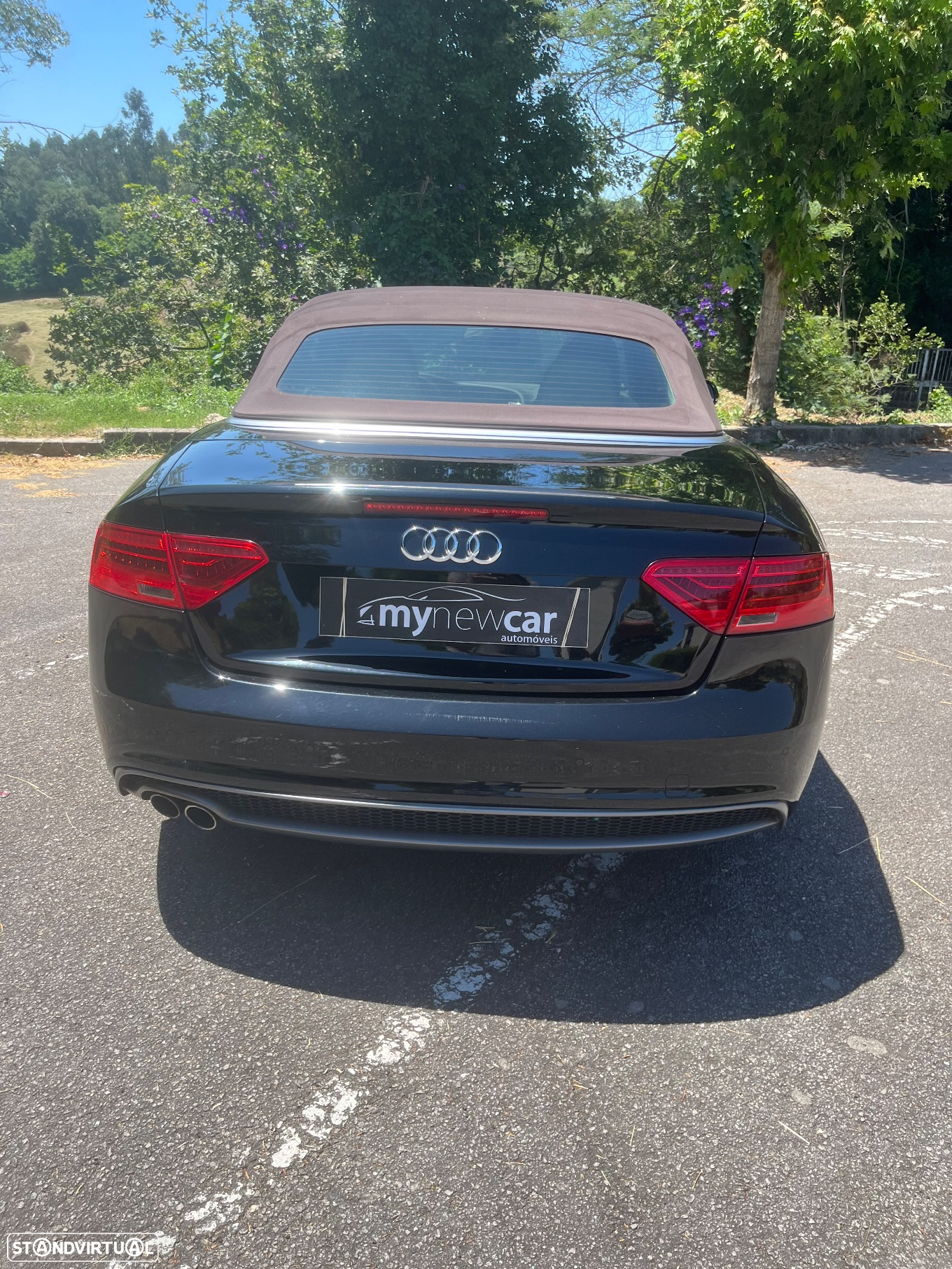 Audi A5 Cabrio 2.0 TDi S-line - 9