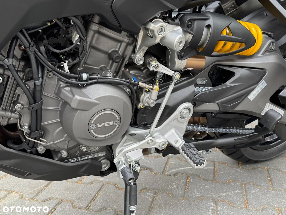 Ducati Multistrada - 10