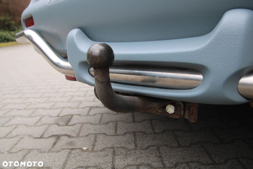 Hyundai H-1 Starex - 24