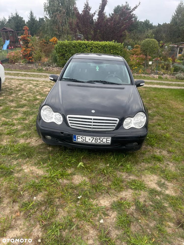 Mercedes-Benz Klasa C 200 T CDI Classic - 1