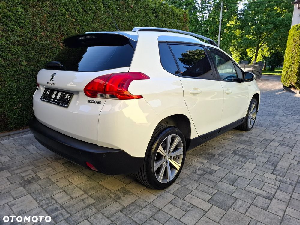 Peugeot 2008 PureTech 110 Stop&Start Urban Move - 5