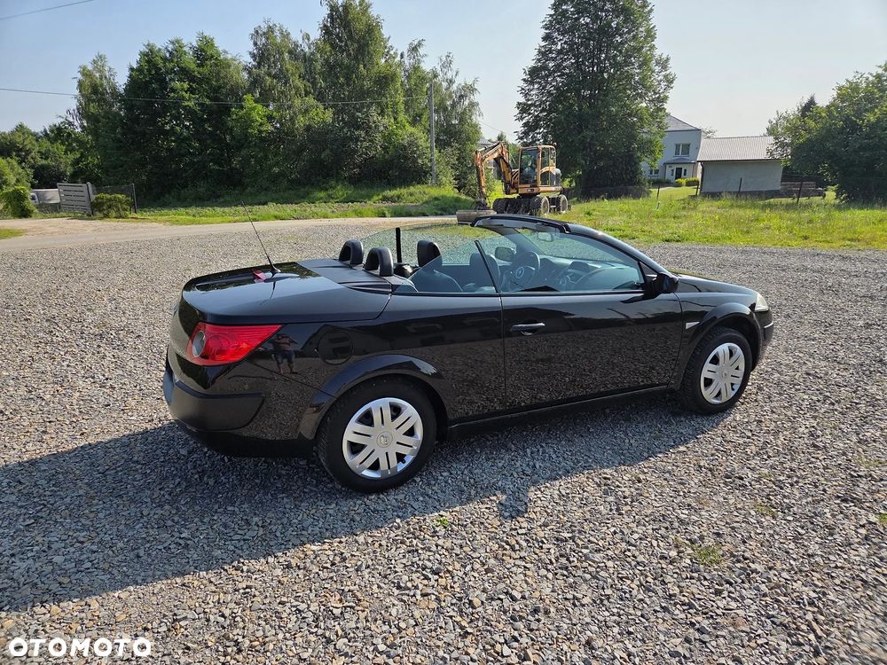 Renault Megane 2.0 Privilege - 4