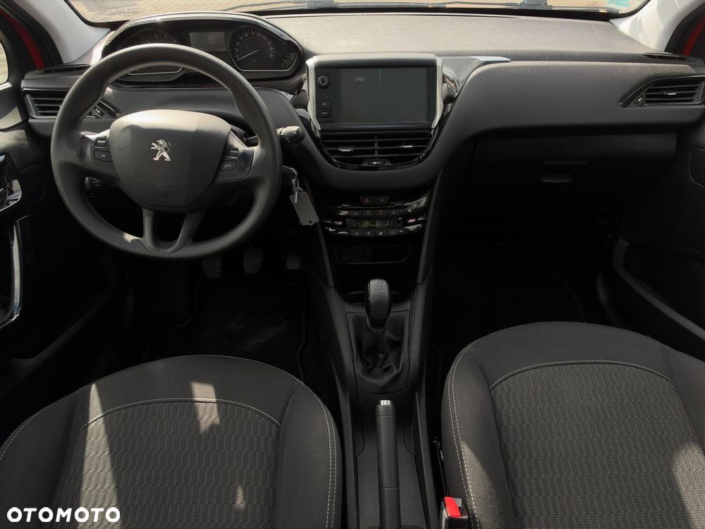 Peugeot 208 1.2 VTi Allure - 12