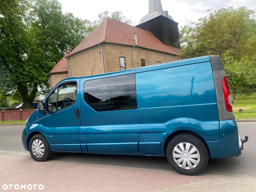 Opel Vivaro - 18