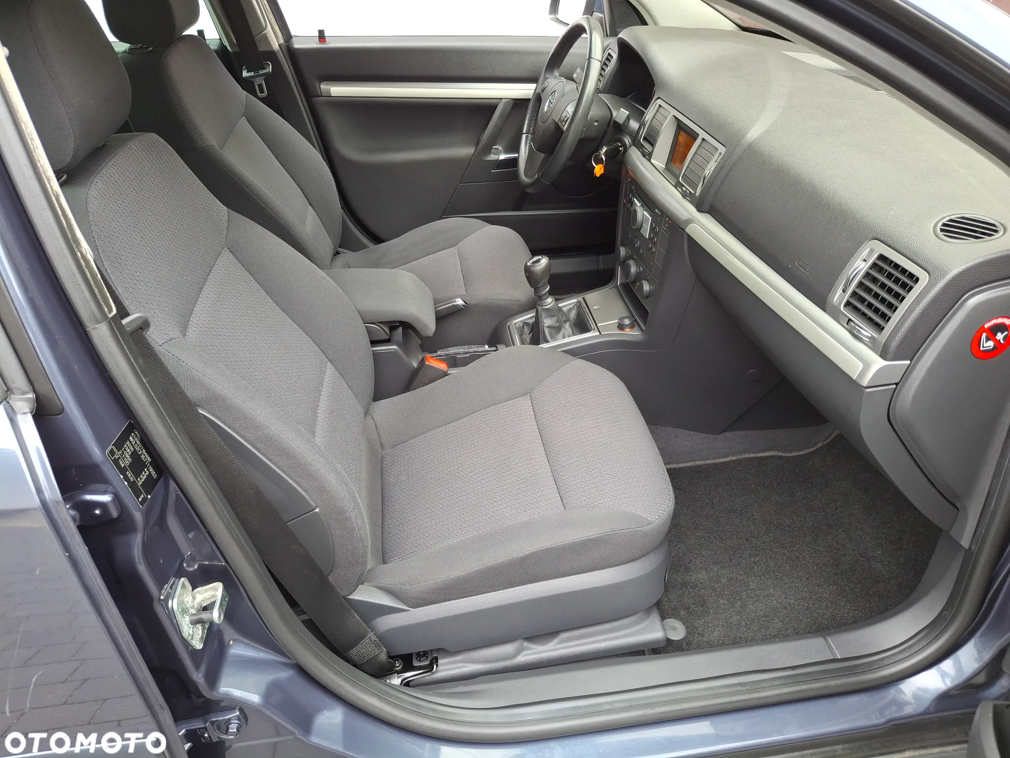 Opel Vectra 1.8 Caravan - 10