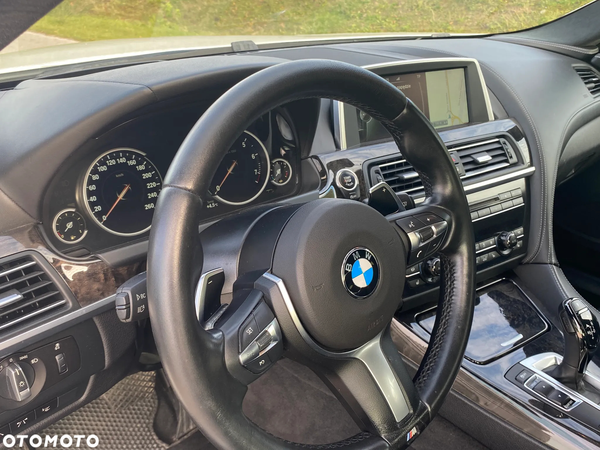 BMW Seria 6 650i - 13