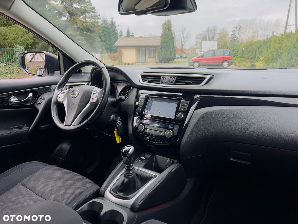Nissan Qashqai 1.6 dCi 360 S&S - 17