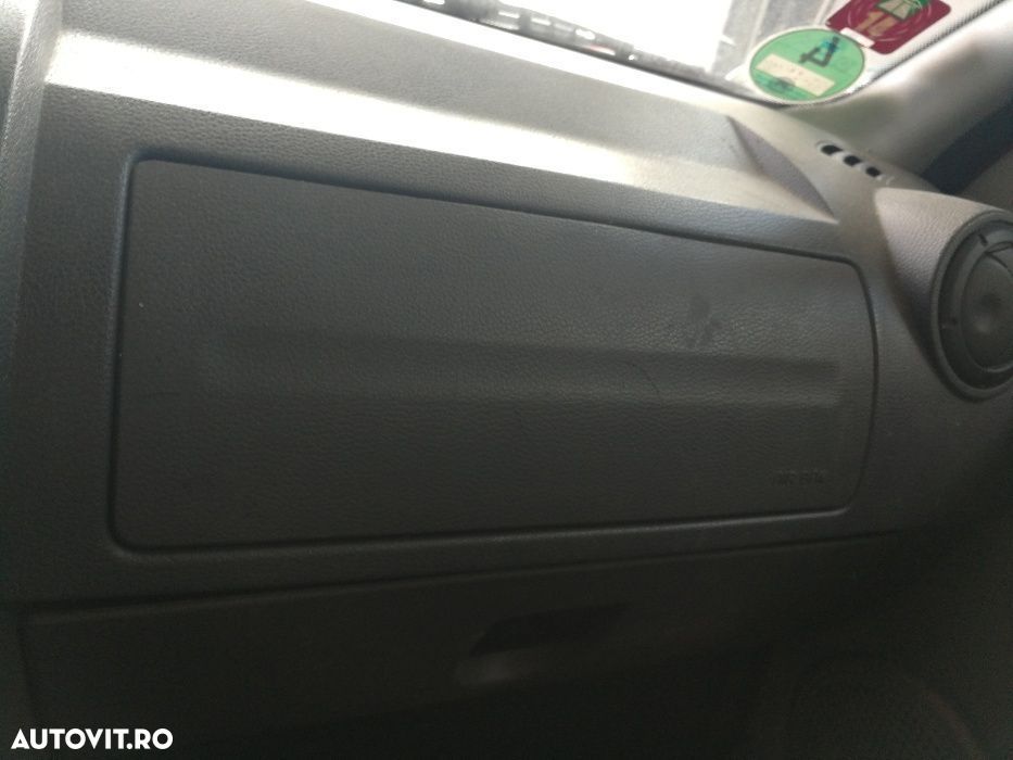 Airbag Logan airbag-uri sofer pasager mcv duster Logan Van dezmembrez - 1