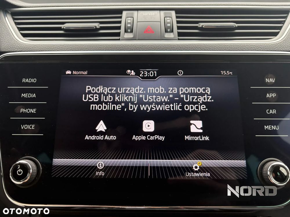 Skoda Superb 2.0 TSI DSG Style - 31
