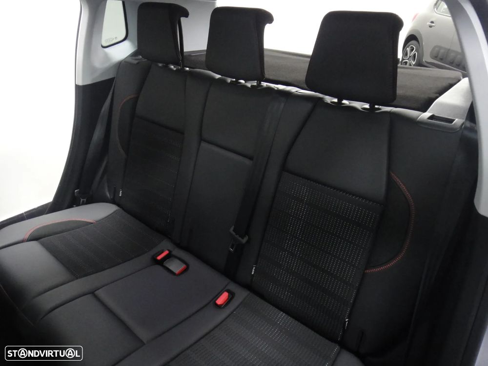 Peugeot 2008 1.2 PureTech GT Line EAT6 - 13