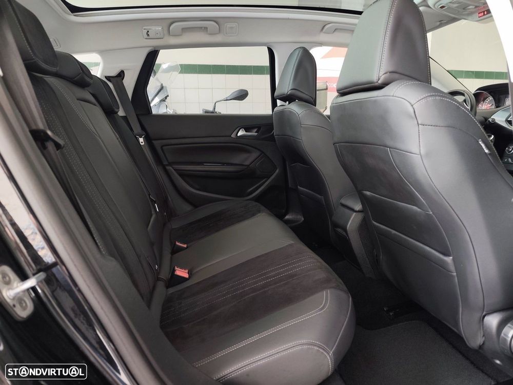 Peugeot 308 SW 1.6 BlueHDi GT Line - 15