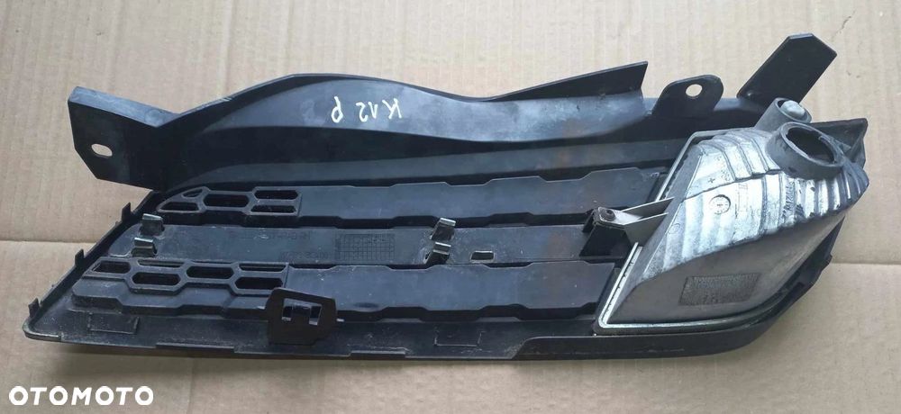 Micra K12 atrapa grill kratka Nissan - 4