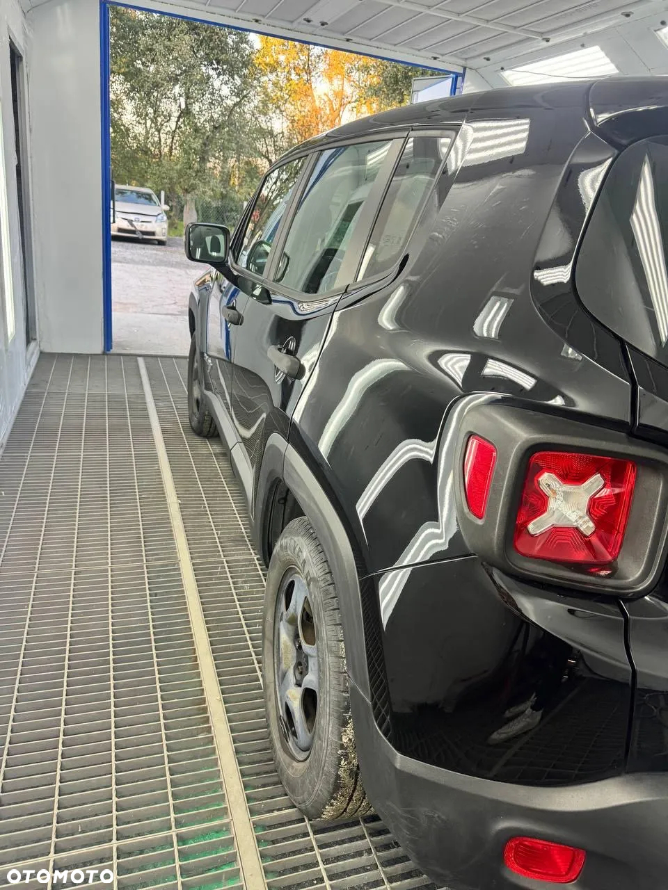 Jeep Renegade 1.6 E-TorQ Sport FWD - 5
