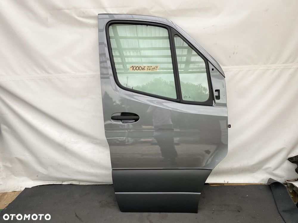 SPRINTER 907 910 17- DRZWI PRZEDNIE PRAWE SZARE ORYGINALNE PRAWY PRZÓD - 1