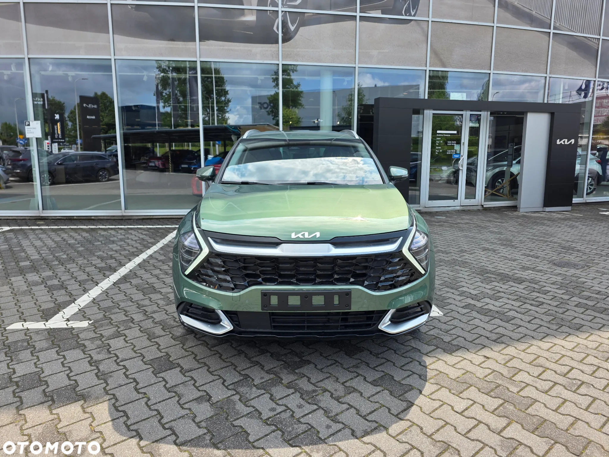 Kia Sportage 1.6 T-GDI HEV Business Line 4WD - 4