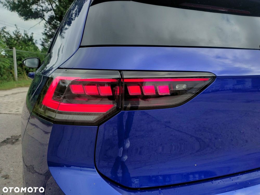Volkswagen Golf - 33