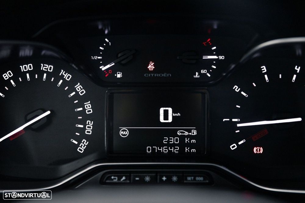 Citroën C3 1.2 PureTech Shine - 24