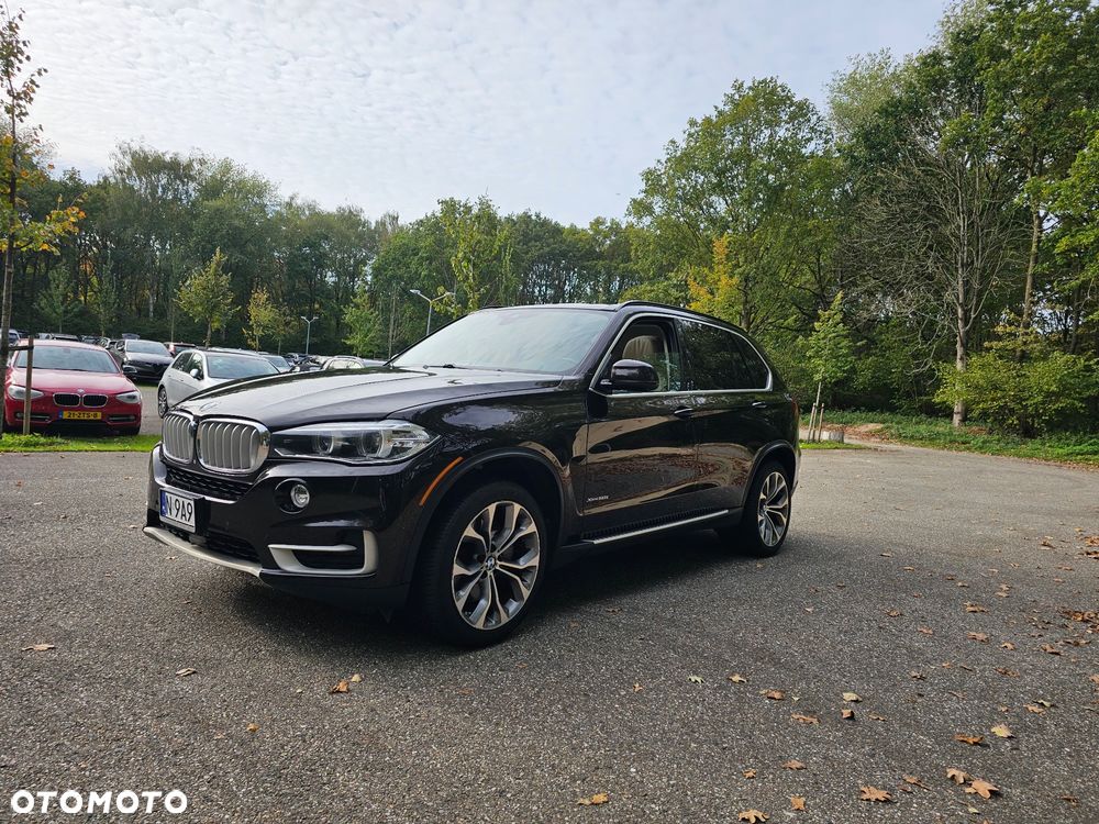 BMW X5 xDrive50i - 7