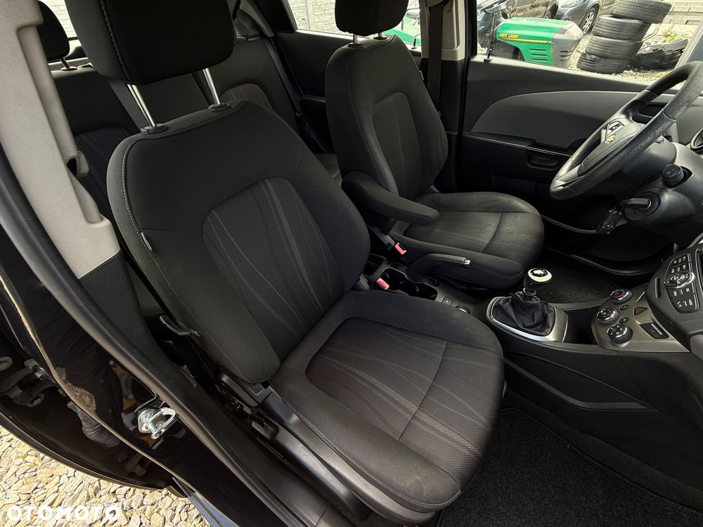 Chevrolet Aveo 1.4 16V LS - 7